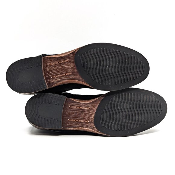 UGG Women Austin Black Suede Moto Buckle Biker Ankle Boots size 10 - Picture 10 of 11